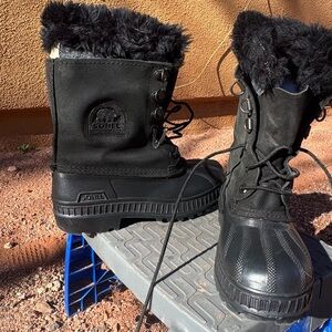Sorel Black and White  Felt-Lined Boots